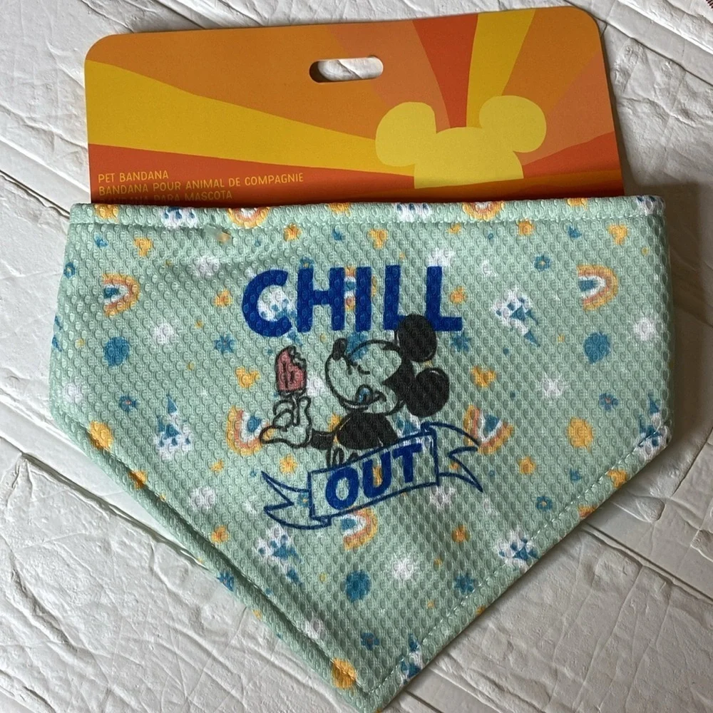 New Disney Pet Bandana “Chill Out”